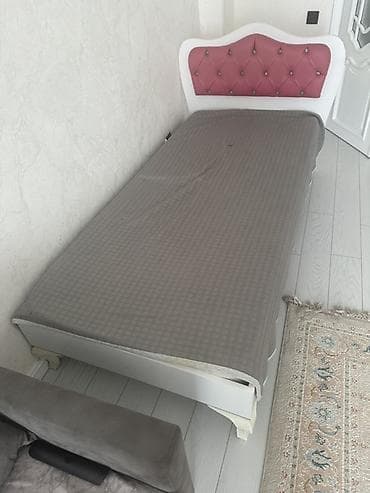 Tək nəfərlik çarpayı - Ölçü: standart tək nəfərlik (təxmini 90×190 sm