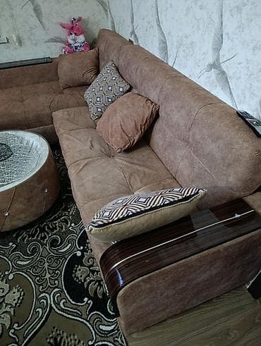 bağ divanı: Künc divan, Parça — 4