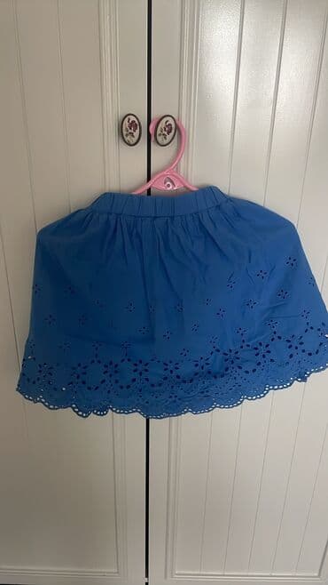 ağ qadın koftaları: Ölçü 7-8 yaşa uyğun, hamısı 10 azn — 6