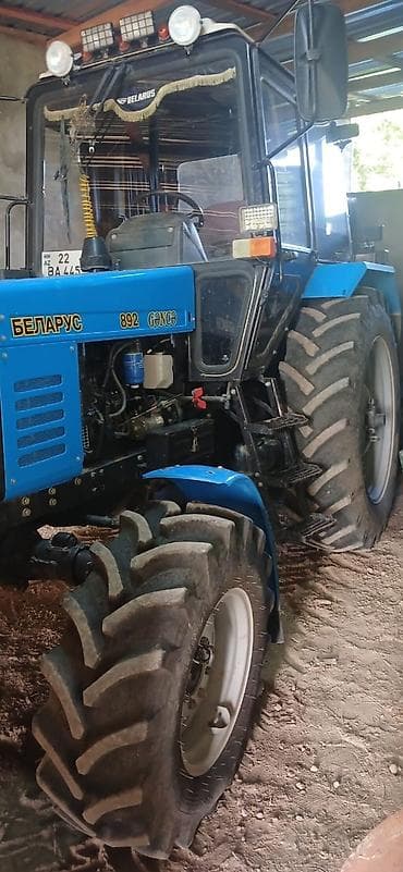 mtz 892: Belarus 892 (Gəncə istehsalı) traktor - Model: Belarus 892 - — 1