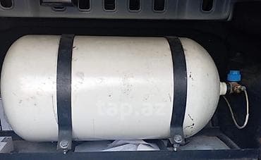 Hal hazirda işlek veziyyetdedir mercedes 3.5 mator usdundedi polnu