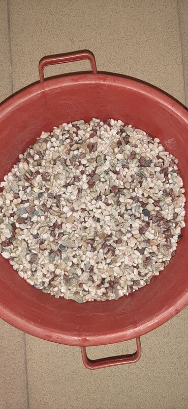 Напольные покрытия: Dekorativ çınqıl daşlar İstifadə sahələri: - Akvarium, teraryum və su — 2