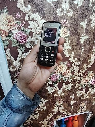 nokia 7380: Nokia 8 Sirocco, 1 TB, rəng - Qara, Düyməli, Barmaq izi — 10