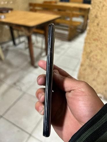 htc wildfire s: Samsung Galaxy A40, 64 GB, rəng - Qara, Barmaq izi — 4