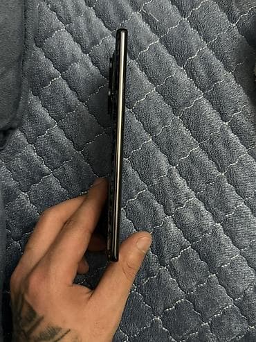 telefon htc: Smartfon – 3 kamera modullu arxa blok, yanlarda səs tənzimləmə və güc — 4