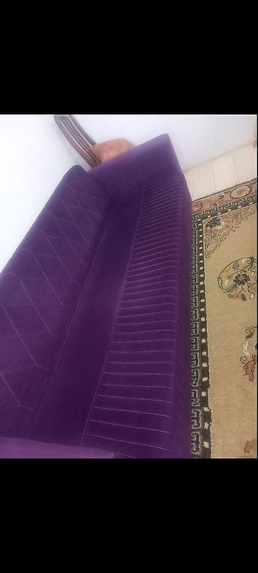 Divan, İşlənmiş, Açılmayan, Bazasız, Vеlur parça, Çatdırılma yoxdur