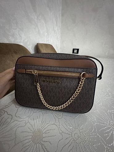 Сумки: Michael Kors qadın çiyn çantası - Model: kiçik ölçülü crossbody - — 2