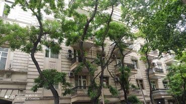 kirayə ev quba: Səbail rayonunda (Malakan bağı və Fransa səfirliyi yaxınlığı) inşa — 1