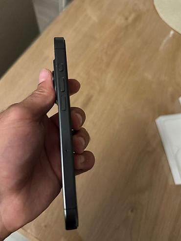 i̇phone pro: IPhone 15 Pro, 256 GB, Black Titanium, Face ID — 6