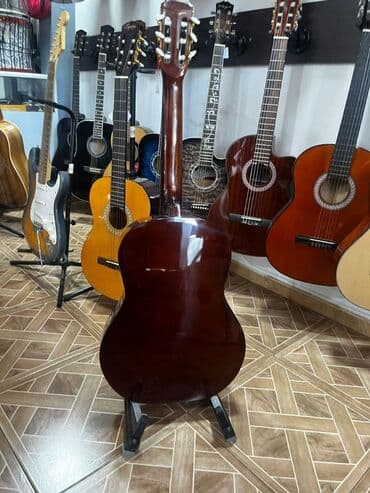 4 струнная гитара маленькая: Акустическая гитара, 6 струн, Новый, Бесплатная доставка — 2