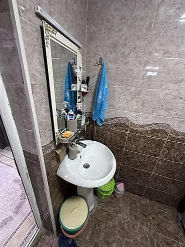 apartman evler: 4 otaqlı, 80 kv. m, Yeni təmirli — 6