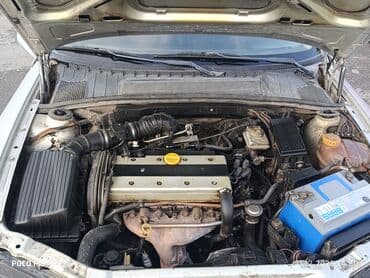 Lincoln: Opel Vectra: 1.8 л | 1997 г. Седан — 4