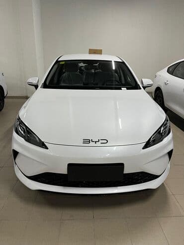 Скупка авто: BYD elektrik sedan - Kuzov: fastbek tipli 4 qapılı sedan, ağ rəng — 6