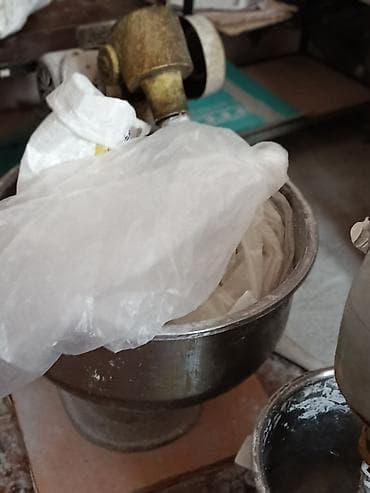 Restoran, kafe avadanlığı: Peç və çörəkxana avadanlıqları paketi Tərkib: - Xəmir yayma maşını — 5