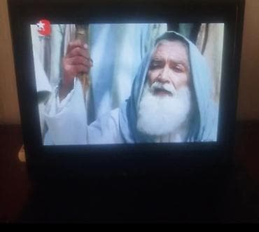 dvd disklər: LCD televizor + DVD/Media pleyer funksiyalı monitor komplekti — 2