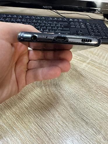 type c: Samsung Galaxy A52, 256 GB, rəng - Qara, Barmaq izi — 3