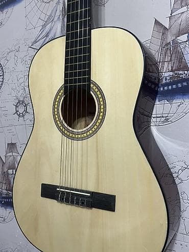 Клавишные инструменты: Klassik Gitara 1 ay isdənim simləri əyala vəzyətdədir - Korpus — 2