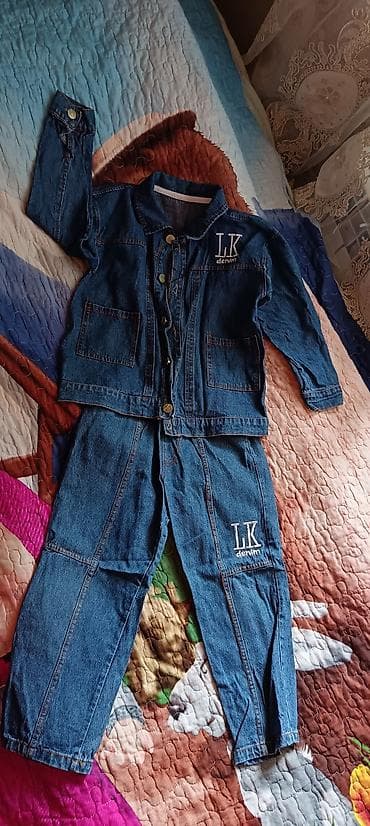 Uşaq üçün cins dəst - 2 parçadan ibarət: cins gödəkçə və cins şalvar