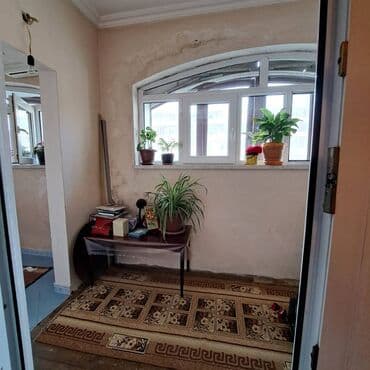 9 mikrorayon 3 otaqli evler: Bakı, 3 otaqlı, Köhnə tikili, m. Nəriman Nərimanov, 90 kv. m — 8