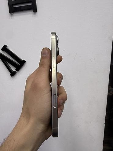 2 ci el iphone 16 pro max: IPhone 16 Pro Max, 256 GB, Natural Titanium, Simsiz şarj — 6