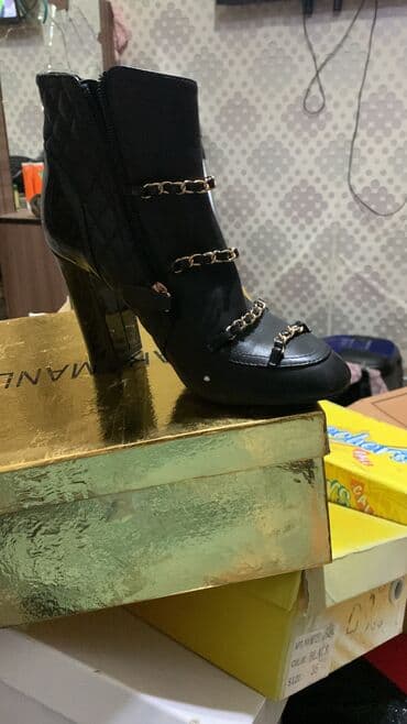 qadın timberlendlər: Ölçü: 37, rəng - Qara, Yeni — 1