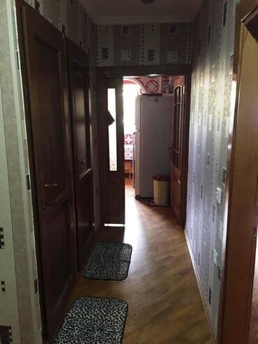 sabuncuda satılıq evler: Bakı, 3 otaqlı, Köhnə tikili, m. Neftçilər, 80 kv. m — 15