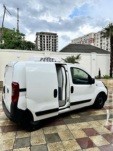 Транспорт: Fiat Fiorino 2014 soyuduculu furqon - Marka/model: Fiat Fiorino - — 3