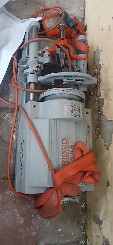 Alət dəstləri: RIDGID 535 boru yivləmə (rezba açma) dəzgahı - Brend/model: RIDGID — 1
