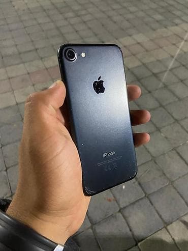 iphone 5 gold: IPhone 7, 128 GB, Jet Black, Barmaq izi — 1