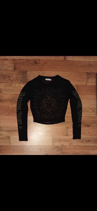 tulum geyim: Tül crop s ölçü cəmi 1 dəfə geyinilib. Yenidir. İstənilən metroya — 2