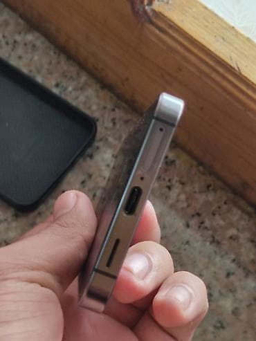 kontakt home redmi 13: Samsung Galaxy S23, rəng - Boz, Simsiz şarj — 2