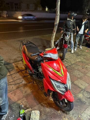 moped akumulator: Salam.maped satilir 250 azn. 125 kubdu — 3
