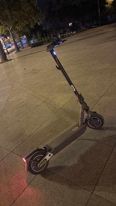 Elektrik nəqliyyatı: Scooter yaxsi veziyyetdedirxec bir problemi yoxdur Model - Xiaomi — 3