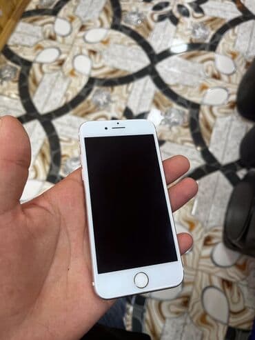 IPhone 7, 32 GB, Rose Gold, Barmaq izi