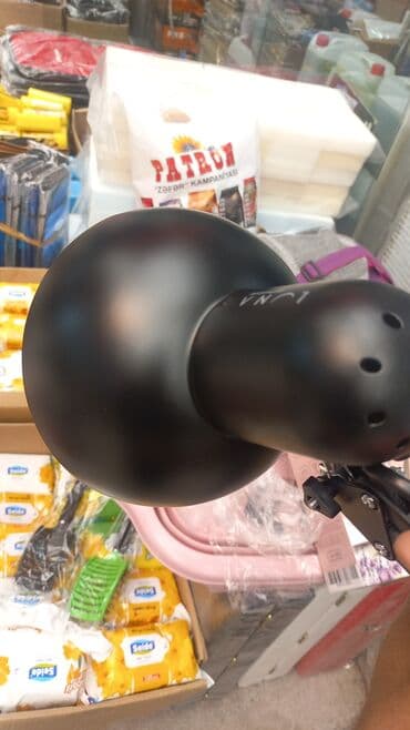 masaustu işıq: Armatur materialı:	 Metal Plafonun rəngi:	 Qara Armaturun rəngi:	 Qara — 2