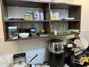 kuhna mebeli: Mətbəx mebeli və aksesuarları dəsti Tərkib: - 1 ədəd dairəvi küncləri — 4