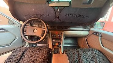 mercedes 180 b: Mercedes-Benz E 260: 2.6 l | 1989 il Sedan — 10
