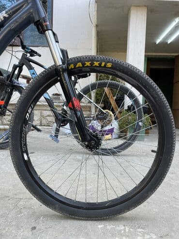 mingecevir velosiped: İşlənmiş Dağ velosipedi Stark, 26", sürətlərin sayı: 1, Ünvandan götürmə — 4