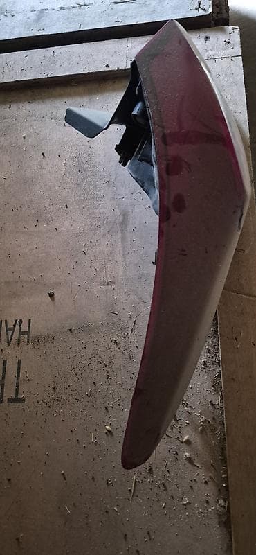 011 arxa faralar: Qalloqen, Renault 2011 il, İşlənmiş — 2