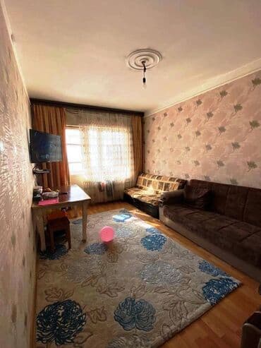 9 ci mikrorayon satilan evler: Bakı, 3 otaqlı, Köhnə tikili, 85 kv. m — 2