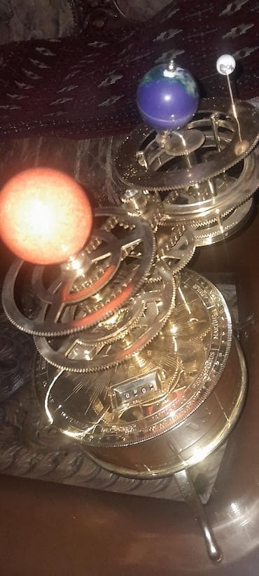 ev ucun dekor: Yer-ay-günəşin astronomik elmi modeli.elektrikle işe dûşur calişir — 1