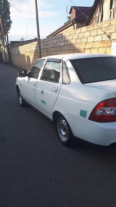 qaz 53 su: VAZ (LADA) Priora: 1.6 l | 2013 il 400000 km Sedan — 3