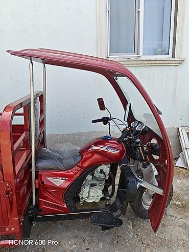 elektirikli moto: 200 sm3, 2024 il — 2