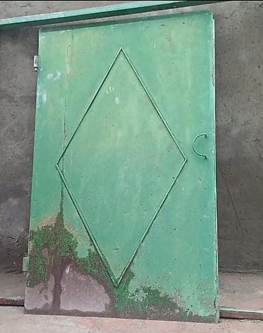 Sendviç panellər: İşlənmiş Dəmir Həyət darvazası, Yana açılan, 3 m, Mexaniki, Qapı ilə, rəng - Yaşıl — 3