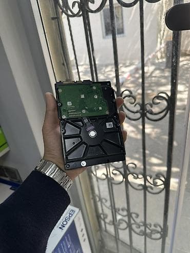 hdd 2 t: Daxili Sərt disk (HDD) Seagate, 512 GB, 7200 RPM, 3.5", İşlənmiş — 2