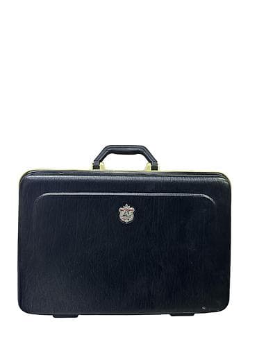 Bu diplomat çanta rəsmi sənədlərin və pullarınızın güvənli şəkildə