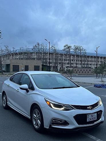 Chevrolet Cruze: 1.4 l | 2017 il 154000 km Sedan lalafo.az -da Chevrolet Cruze: 1.4 l | 2017 il 154000 km Sedan