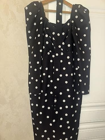 Qara rəngli, ağ xallı qadın donu 1 defe toya geyinilib alinib 180 azn — 1