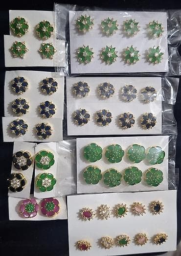 Наручные часы: Bəzək dəsti – müxtəlif üslubda əl işləri Tərkib: - Dəniz — 3