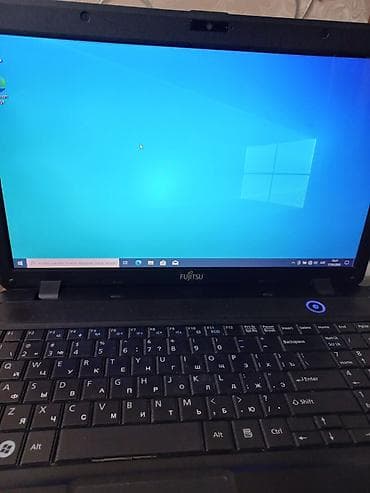 plesdeyşin 2: Fujitsu noutbuk Lifebook AH512 - Ekran: təxminən 15.6" (parlaq LED — 1
